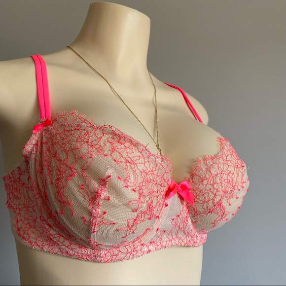 VS Very Sexy Unlined Demi - Picture 2 of 5